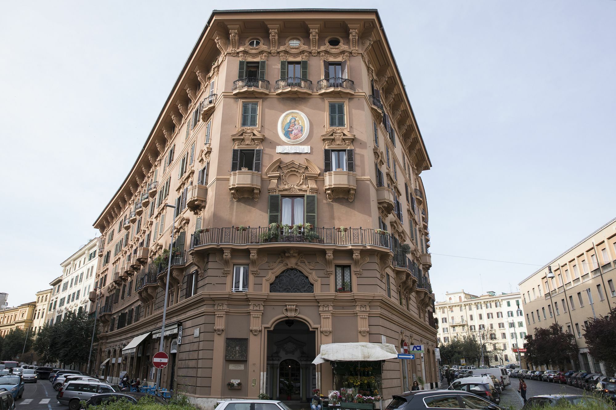Distinct 1br In San Pietro / Vaticano By Sonder * Roma